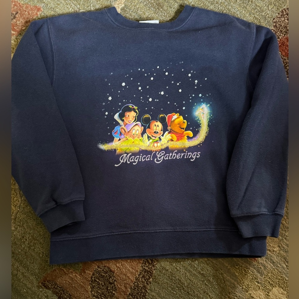 vintage disney store sweatshirt m